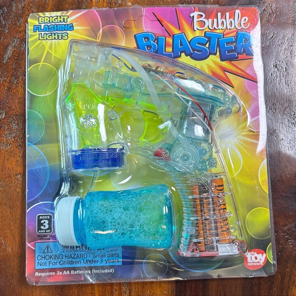 The Toy Network Bubble Blaster Clear Light Up Battery Operated Toy GW-BUBSM NEW